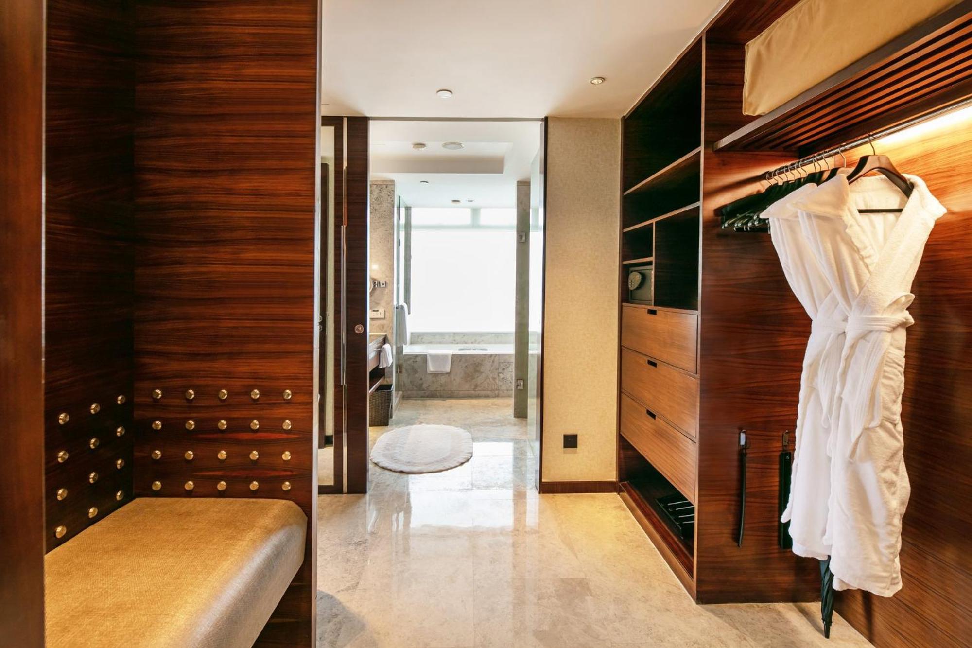 Intercontinental Foshan By Ihg - Near Diejiao Dragon Boat Drifting Exterior foto